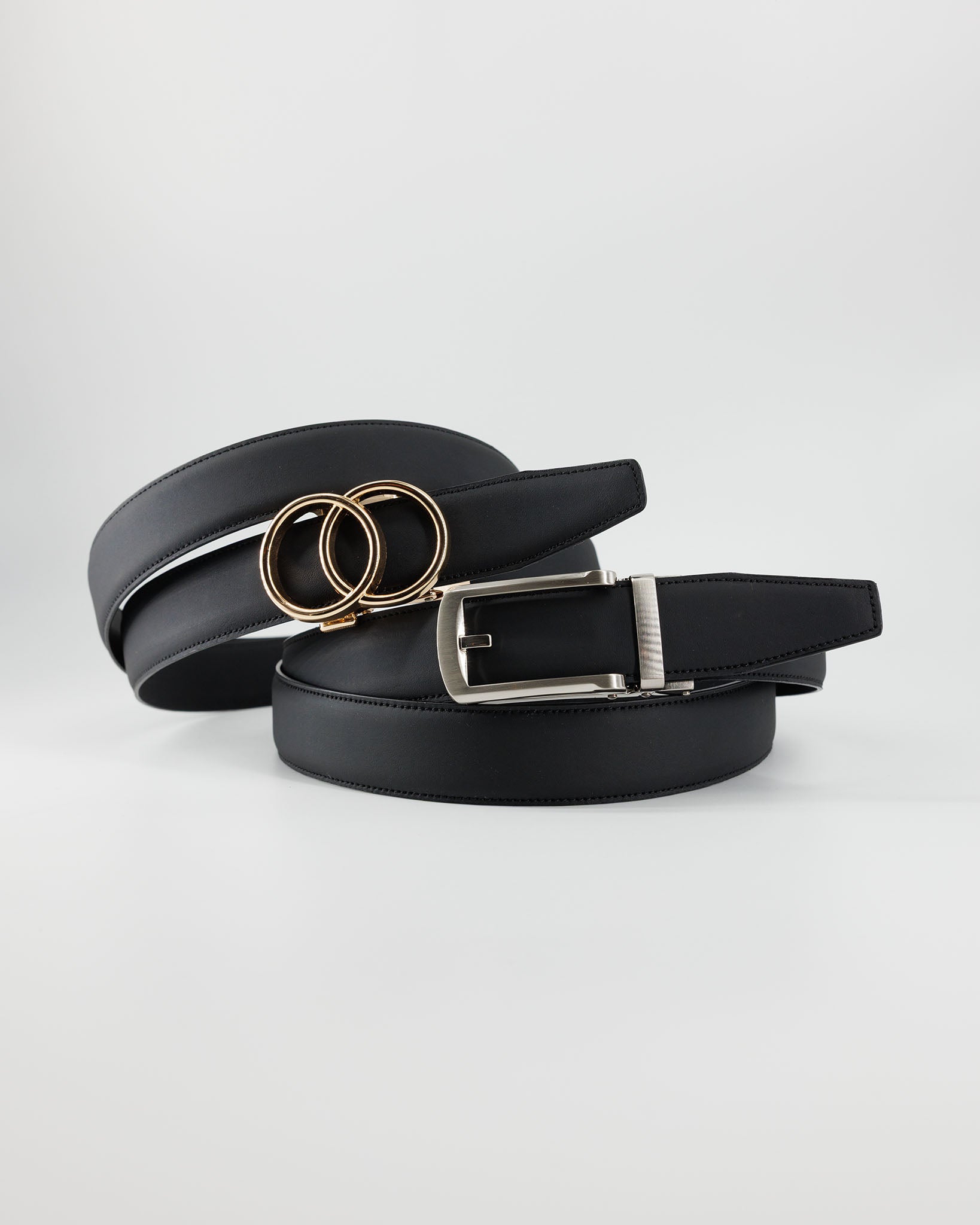 Base Love-pakke med mat sort læderbælte til dame og herre i full-grain læder